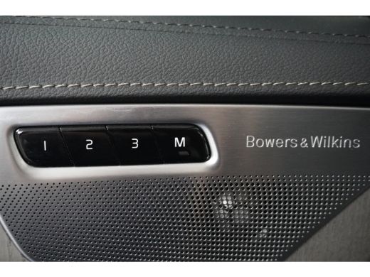 Volvo  XC90 T8 Plug-in hybrid AWD Ultimate Dark | Achterbank verwarmd | Apple Carplay/Android Auto|telefoonin... ActivLease financial lease