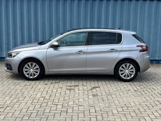 Peugeot 308 1.2 PureTech Allure | Achteruitrijcamera | Airco (automatisch) | Chroom delen exterieur