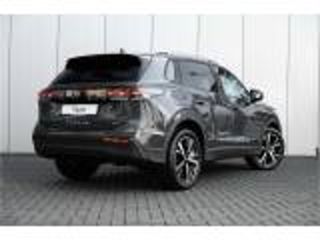 Volkswagen Tiguan Life Edition | 'App-Connect' draadloze smartphone integratie | Afstandscontrolesysteem (Front Ass...