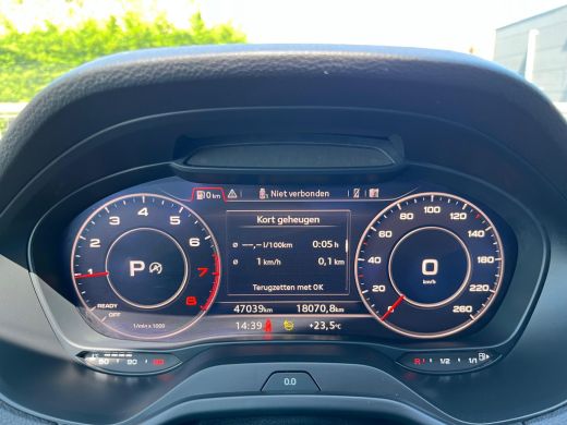 Audi Q2 35 150pk S-Tronic TFSI Advanced edition | Optiekpakket zwart | Audi Sound | Apple Carplay | PDC a... ActivLease financial lease