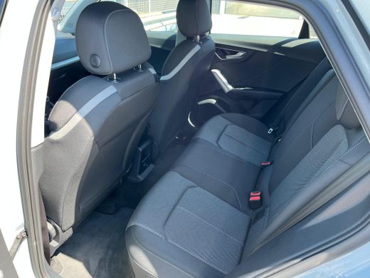 Audi Q2 35 150pk S-Tronic TFSI Advanced edition | Optiekpakket zwart | Audi Sound | Apple Carplay | PDC a... ActivLease financial lease