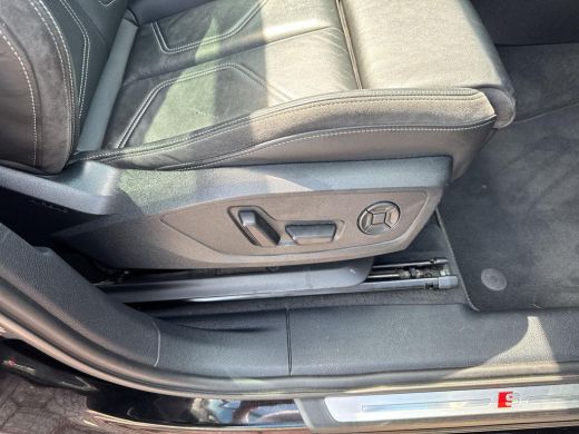 Audi Q3 45 TFSI e S Edition | PHEV | Leder | Elec. klep | BANG & OLUFSEN | Pano Dak | ActivLease financial lease