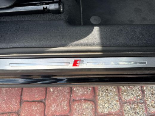 Audi Q3 45 TFSI e S Edition | PHEV | Leder | Elec. klep | BANG & OLUFSEN | Pano Dak | ActivLease financial lease