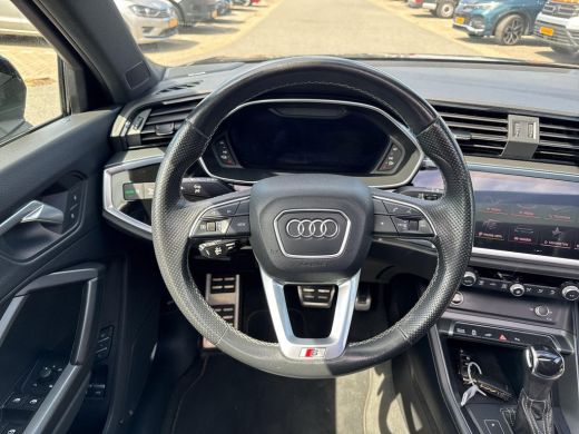 Audi Q3 45 TFSI e S Edition | PHEV | Leder | Elec. klep | BANG & OLUFSEN | Pano Dak | ActivLease financial lease