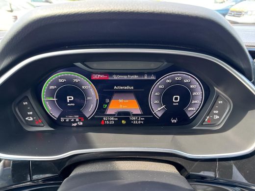 Audi Q3 45 TFSI e S Edition | PHEV | Leder | Elec. klep | BANG & OLUFSEN | Pano Dak | ActivLease financial lease