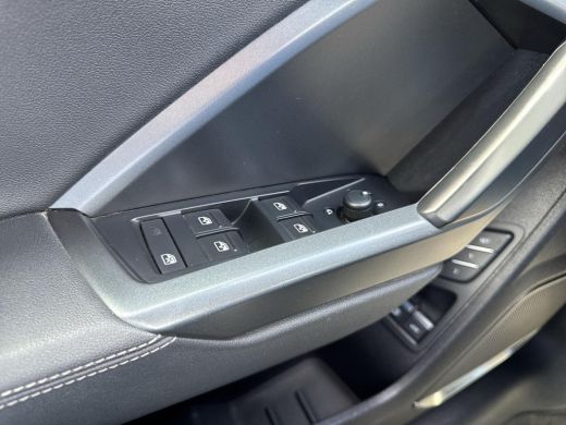 Audi Q3 45 TFSI e S Edition | PHEV | Leder | Elec. klep | BANG & OLUFSEN | Pano Dak | ActivLease financial lease