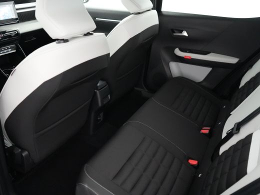 Citroën C3 Aircross Max, ë-C3 Aircross | 17" lichtmetalen velgen 'Aragonite' met 215/60 R17 banden | Achteruitrijcame... ActivLease financial lease