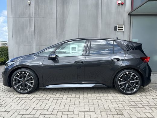 CUPRA Born Performance Elektromotor 170 kW / 230 pk Hatchback Elektrische aandrijving ActivLease financial lease