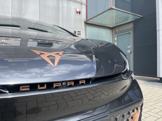 CUPRA Born Performance Elektromotor 170 kW / 230 pk Hatchback Elektrische aandrijving ActivLease financial lease