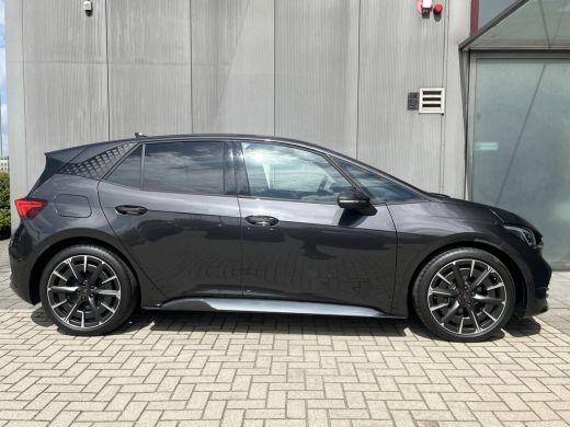 CUPRA Born Performance Elektromotor 170 kW / 230 pk Hatchback Elektrische aandrijving ActivLease financial lease