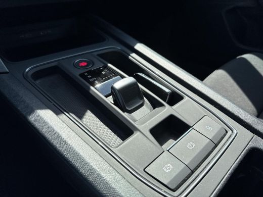 CUPRA Leon 1.4 e-Hybrid Essential Limited | A. Camera | Cruise control | PDC | ActivLease financial lease
