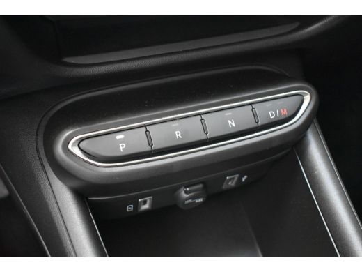 Fiat 600 1.2 Hybrid Urban 136pk Automaat | Comfort Pakket | Keyless-Entry | Achteruitrijcamera | Climate C... ActivLease financial lease