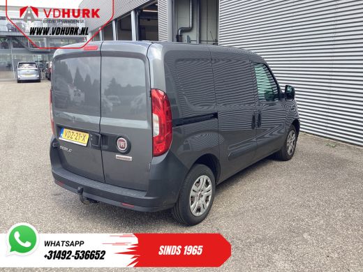 Fiat Doblò 1.6 MJ 105 pk 3Pers./ Airco/ Cruise/ Navi/ Trekhaak ActivLease financial lease