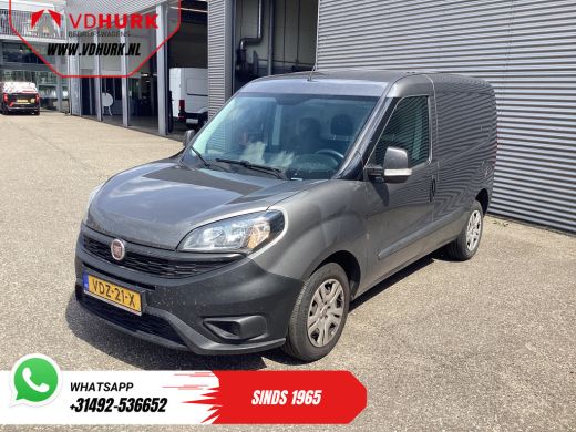 Fiat Doblò 1.6 MJ 105 pk 3Pers./ Airco/ Cruise/ Navi/ Trekhaak ActivLease financial lease