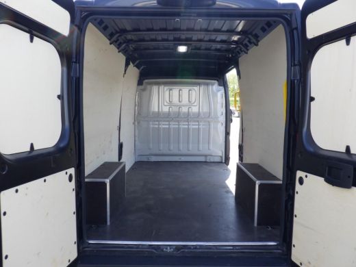 Fiat Ducato 2.2 MultiJet 140 S&S L3H2 3.3t | Achteruitrijcamera | Airco (automatisch) | Cruise control ActivLease financial lease