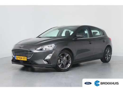 Ford Focus 1.0 EcoBoost Hybrid Trend Edition Business | 1e Eigenaar! | Navi | Airco | Camera | DAB | Lichtme... Ford Focus 1.0 EcoBoost Hybrid Trend Edition Business | 1e Eigenaar! | Navi | Airco | Camera | DAB | Lichtme...