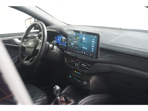 Ford Focus 1.0 EcoBoost ST Line Vignale | Sync 4 | Winter Pakket | 18 Inch | Leder | Apple Carplay/Android A... ActivLease financial lease