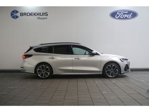 Ford Focus 1.0 EcoBoost ST Line Vignale | Sync 4 | Winter Pakket | 18 Inch | Leder | Apple Carplay/Android A... ActivLease financial lease