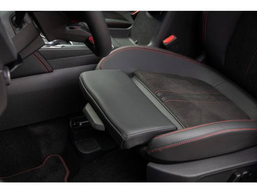 Ford Kuga 2.5 PHEV ST-Line X | Trekhaak uitklapbaar | AGR-stoelen met geheugen | Elektrisch panorama-dak | ... ActivLease financial lease
