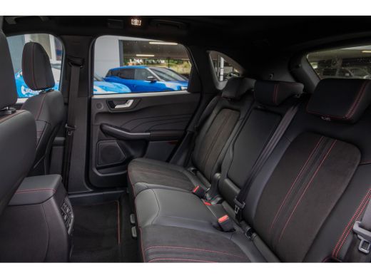 Ford Kuga 2.5 PHEV ST-Line X | Trekhaak uitklapbaar | AGR-stoelen met geheugen | Elektrisch panorama-dak | ... ActivLease financial lease