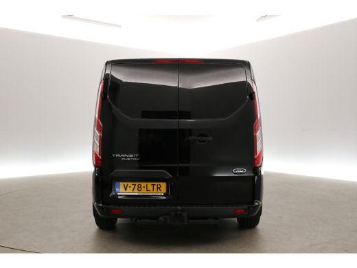 Ford Transit Custom 300 2.0 TDCI L2H1 Airco Camera Carplay Cruise LED Navi PDC 3 Persoons Trekhaak ActivLease financial lease