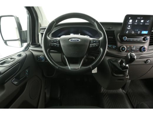 Ford Transit Custom 300 2.0 TDCI L2H1 Airco Camera Carplay Cruise LED Navi PDC 3 Persoons Trekhaak ActivLease financial lease