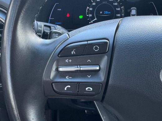 Hyundai Kona EV Fashion 64 kWh 2X OP VOORRAAD | NL AUTO | NAVI | 1E EIG | ActivLease financial lease