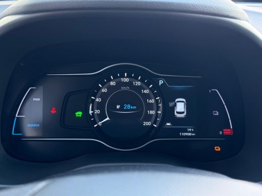 Hyundai Kona EV Fashion 64 kWh 2X OP VOORRAAD | NL AUTO | NAVI | 1E EIG | ActivLease financial lease