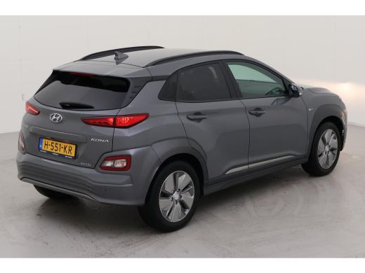 Hyundai Kona EV Fashion 64 kWh 4X OP VOORRAAD | NL AUTO | NAVI | 1E EIG | ActivLease financial lease