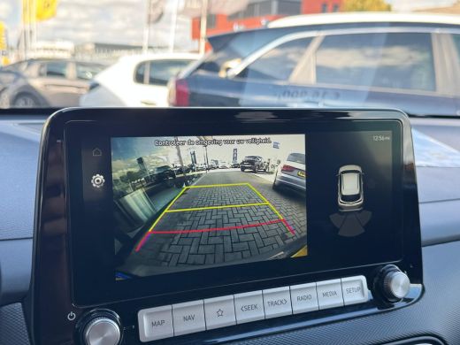 Hyundai Kona EV Fashion 64 kWh 2X OP VOORRAAD | NL AUTO | NAVI | 1E EIG | ActivLease financial lease