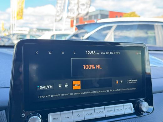 Hyundai Kona EV Fashion 64 kWh 2X OP VOORRAAD | NL AUTO | NAVI | 1E EIG | ActivLease financial lease