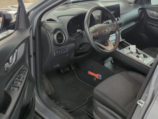 Hyundai Kona EV Fashion 64 kWh 4X OP VOORRAAD | NL AUTO | NAVI | 1E EIG | ActivLease financial lease