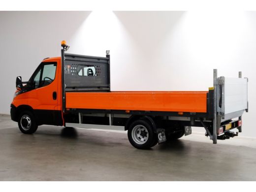 Iveco Daily 35C14 136pk Euro6 Open Laadbak met laadklep en trekhaak 3500kg 10-2018 ActivLease financial lease