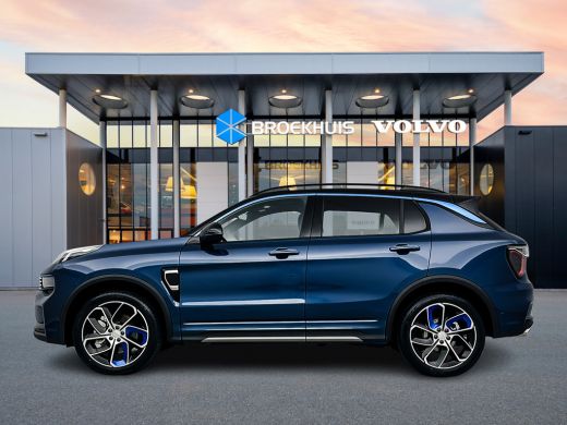 Lynk & Co 01 1.5 PHEV | 20" | Panoramadak | Harman Kardon | 360 Camera | Elektr. vest. best. stoel | Adaptieve... ActivLease financial lease