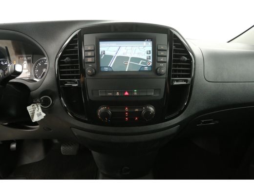 Mercedes-Benz Vito 114 CDI Lang | Automaat | Airco | Camera | Cruise | Carplay | Navigatie | 3 Persoons | Trekhaak |... ActivLease financial lease