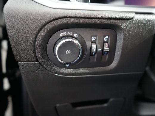Opel Grandland 1.6 Turbo Hybrid Level 4 ActivLease financial lease