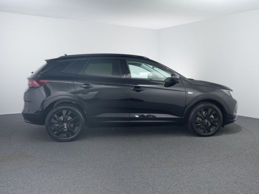 Opel Grandland 1.6 Turbo Hybrid Level 4 ActivLease financial lease