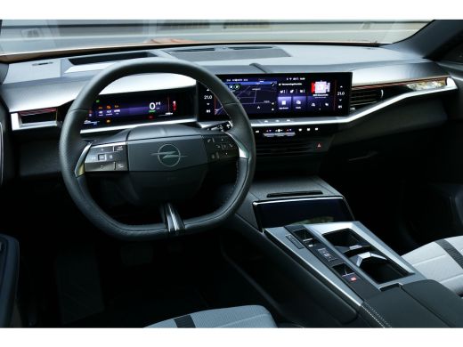 Opel Grandland EV 213PK 73KWH GS AUTOMAAT / NAVI / LED / CLIMA / PDC / 360 CAMERA / ADAPT. CRUISECONTROL / SCHUI... ActivLease financial lease