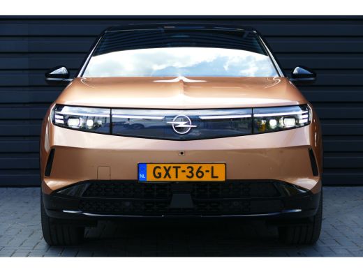 Opel Grandland EV 213PK 73KWH GS AUTOMAAT / NAVI / LED / CLIMA / PDC / 360 CAMERA / ADAPT. CRUISECONTROL / SCHUI... ActivLease financial lease
