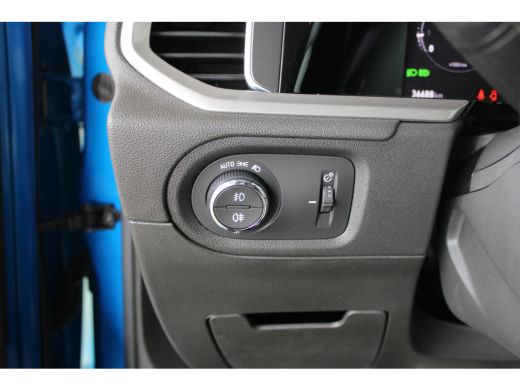 Opel Grandland X 1.2 Turbo Ultimate | Dodehoek detectie | Electronic climate controle | Grootlichtassistent ActivLease financial lease