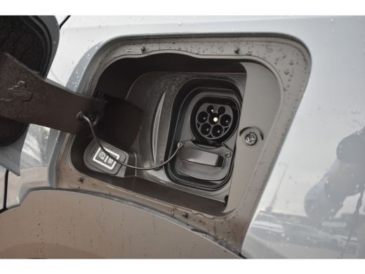 Opel Mokka-e Business Edition - Electric | 17" Lichtmetalen velgen | Achteruitrijcamera | Adaptive Cruise control ActivLease financial lease