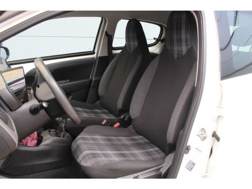 Peugeot 108 1.0 e-VTi Active ActivLease financial lease