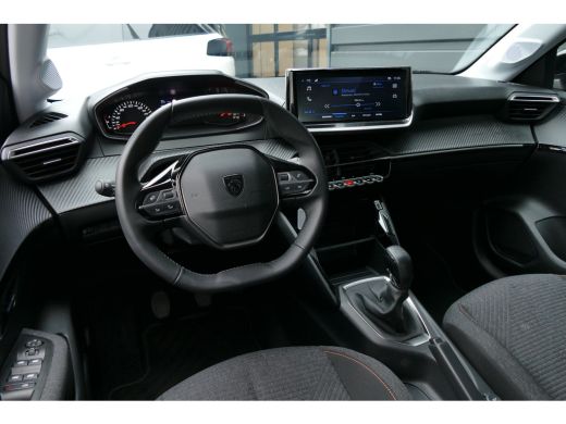 Peugeot 208 1.2 PURETECH 75PK STYLE / NAVI / AIRCO / LED / PDC / BLUETOOTH / CRUISECONTROL / 1E EIGENAAR / SC... ActivLease financial lease