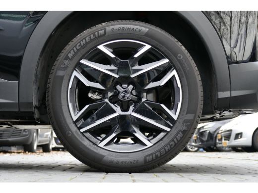 Peugeot 3008 1.2 HYBRID 136PK GT AUTOMAAT / NAVI / LED / CLIMA / PDC / 19"LMV / 360 CAMERA / KEYLESS / ADAPT. ... ActivLease financial lease