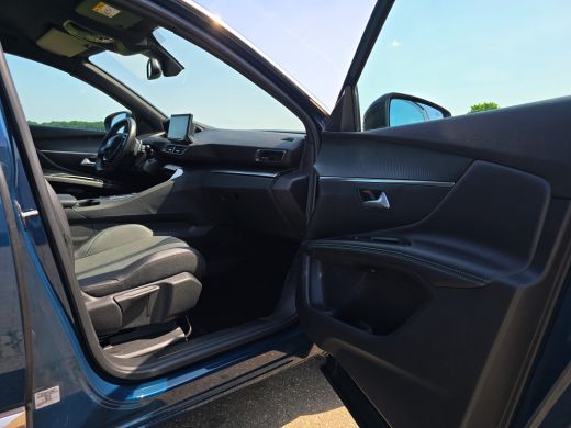 Peugeot 3008 1.6 plug-in Hybrid 180 Allure - 180 Pk - Euro 6 - Navi - ParkeerCamera ActivLease financial lease
