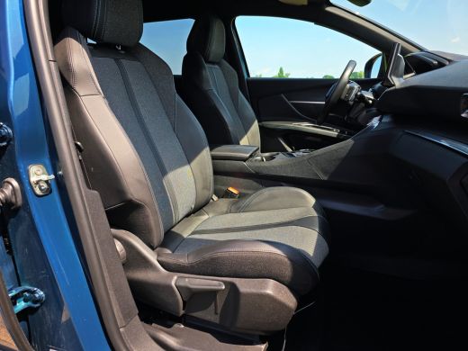 Peugeot 3008 1.6 plug-in Hybrid 180 Allure - 180 Pk - Euro 6 - Navi - ParkeerCamera ActivLease financial lease