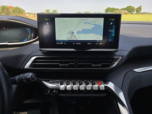 Peugeot 3008 1.6 plug-in Hybrid 180 Allure - 180 Pk - Euro 6 - Navi - ParkeerCamera ActivLease financial lease