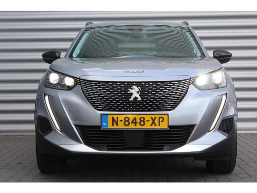 Peugeot e-2008 EV 136PK ALLURE PACK AUTOMAAT / NAVI / LEDER / CLIMA / LED / PDC / 17" LMV / CAMERA / KEYLESS  / ... ActivLease financial lease