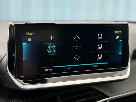 Peugeot e-2008 EV Allure Pack 50 kWh | Achteruitrijcamera | Airco (automatisch) | Cruise control | Apple Carplay... ActivLease financial lease