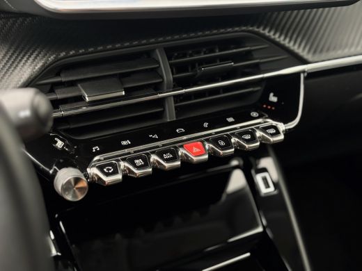 Peugeot e-2008 EV Allure Pack 50 kWh | Achteruitrijcamera | Airco (automatisch) | Cruise control | Apple Carplay... ActivLease financial lease